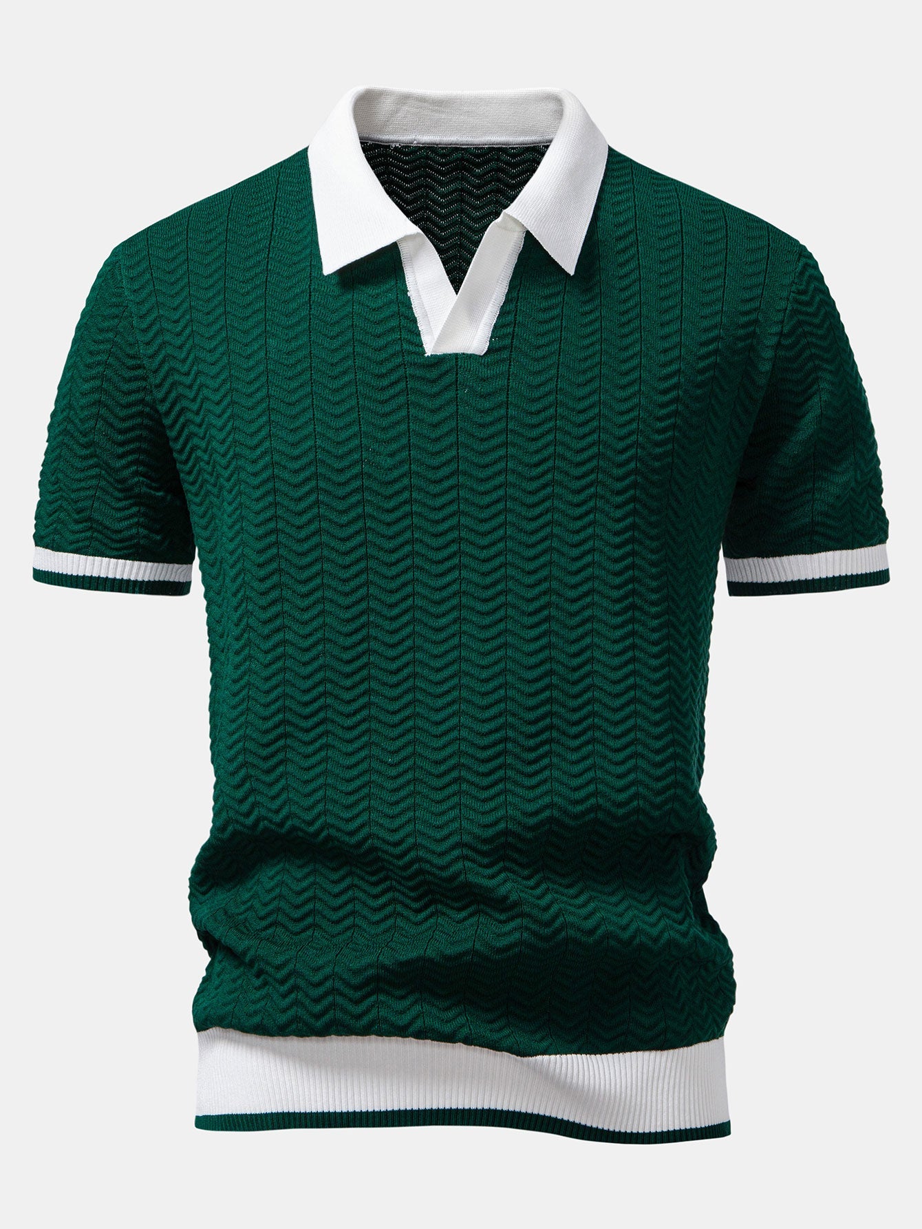 Texture Contrast Knitted V Neck Polo Shirt & Cotton Chino Shorts